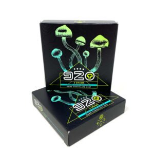 Chambre 920 – Cube de chocolat au lait noir à la menthe